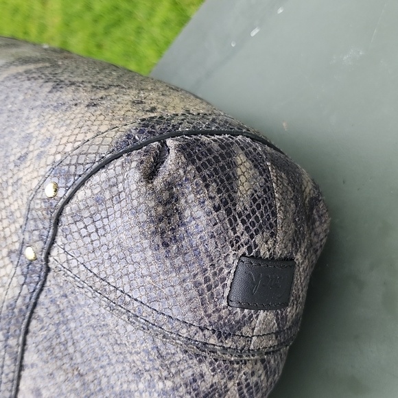 Coach Light Grey/Beige Python Embossed Leather Shoulder Tote Bag - Picture 7 of 15